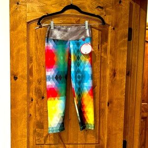 Fit Mama Multicolor Capri Leggings